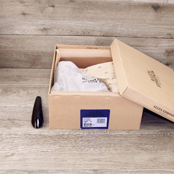 * NIB * $445 Allen Edmonds RAINIER 8 D Boots Brown Factory 2nds * add $15 Trees - Picture 10 of 14